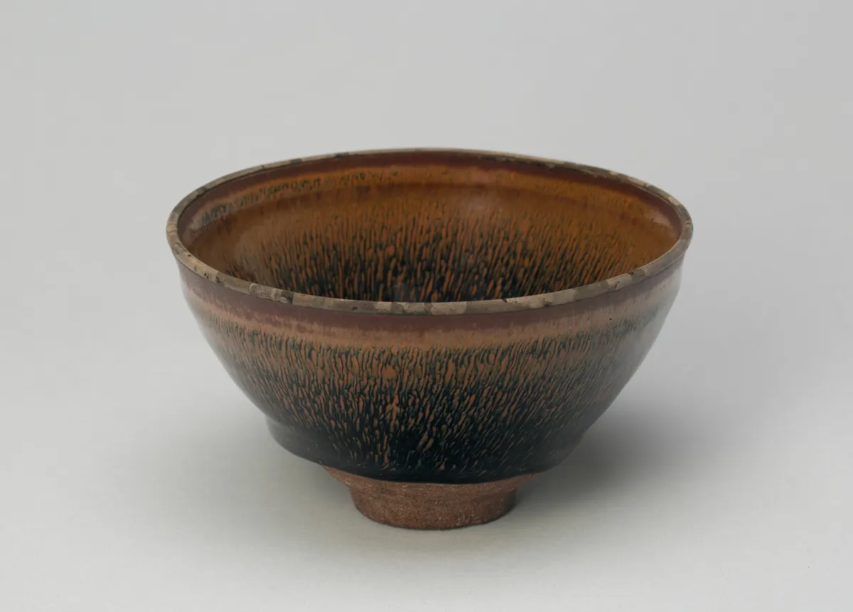 Chinese Jian ware tea bowl with a streaked hare's fur glaze, 12th century